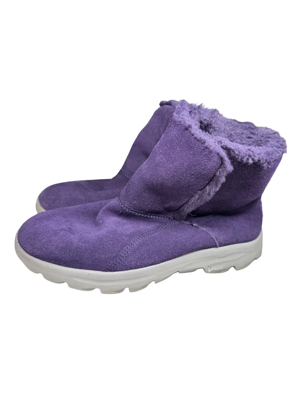 Skechers on-the-go Purple leather Suede Plush-Lined Winter Boots 8.5 slip on